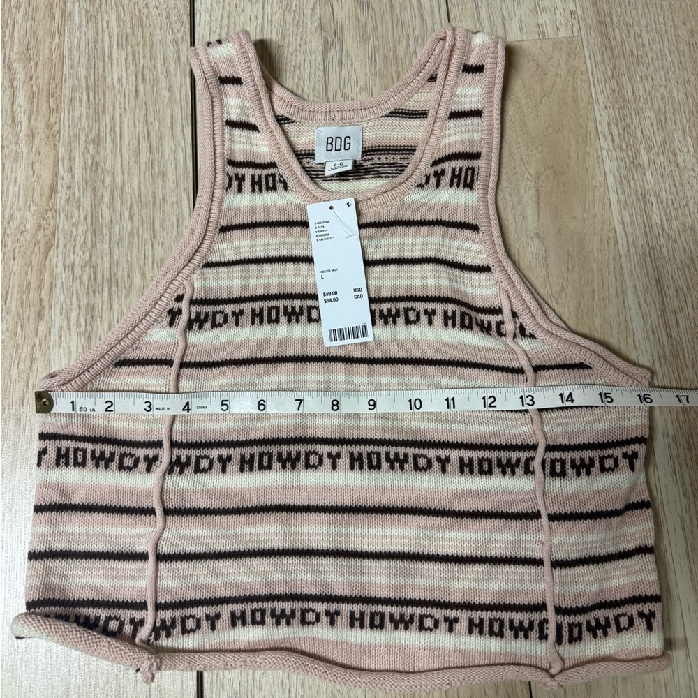 NWT Urban Outfitters Howdy Crocheted Tank - Picture 4 of 6